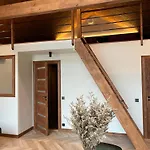Sauna Ja Kuemblustuenniga Puhkemaja-moek Puhkemajad Villa Tahkuranna