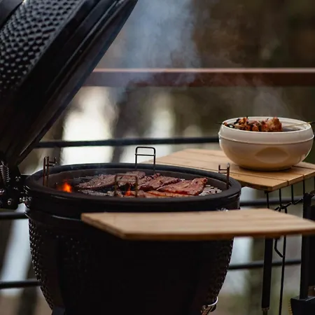 Sauna Ja Kuemblustuenniga Puhkemaja-moek Puhkemajad