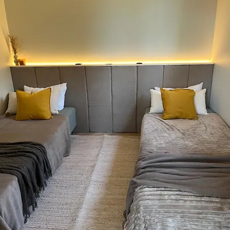 Villa Sauna Ja Kuemblustuenniga Puhkemaja-moek Puhkemajad