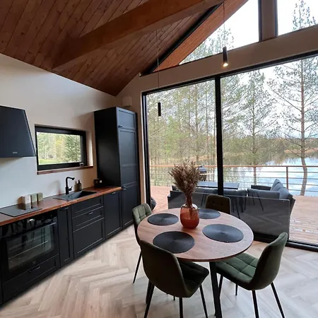 Villa Sauna Ja Kuemblustuenniga Puhkemaja-moek Puhkemajad Tahkuranna