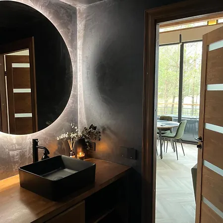 Sauna Ja Kuemblustuenniga Puhkemaja-moek Puhkemajad *