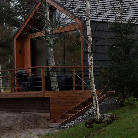 Sauna Ja Kuemblustuenniga Puhkemaja-moek Puhkemajad Villa