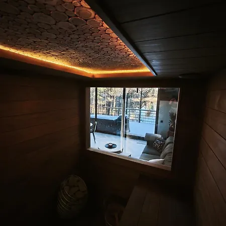 Villa Sauna Ja Kuemblustuenniga Puhkemaja-moek Puhkemajad *