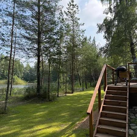Sauna Ja Kuemblustuenniga Puhkemaja-moek Puhkemajad Tahkuranna