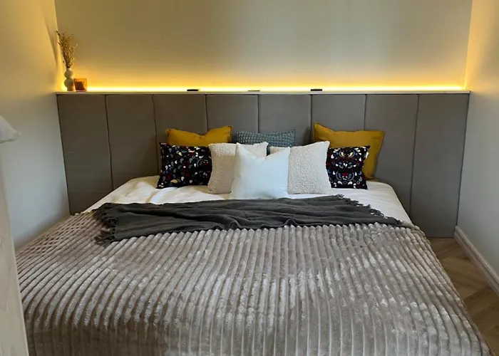 Sauna Ja Kuemblustuenniga Puhkemaja-moek Puhkemajad Villa *