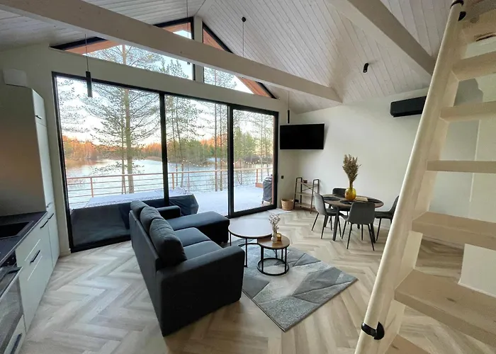 Sauna Ja Kuemblustuenniga Puhkemaja-moek Puhkemajad Tahkuranna